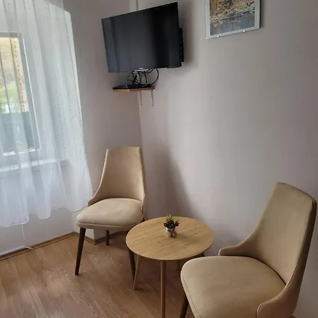 Malin Guest house *