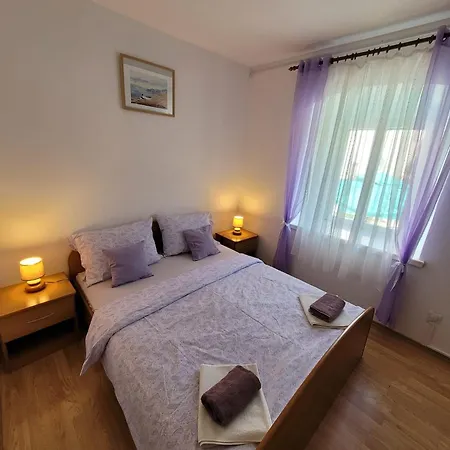 Guest house Malin *