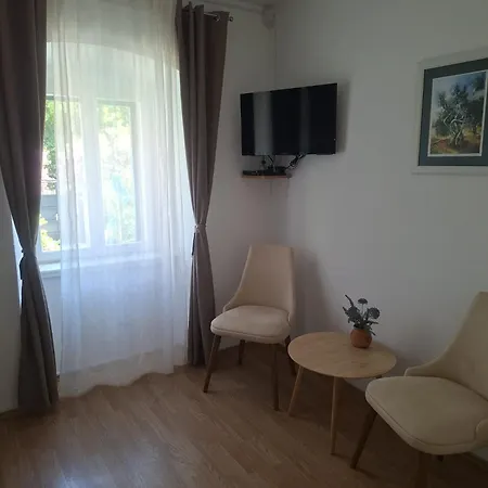 Malin 3* Skradin